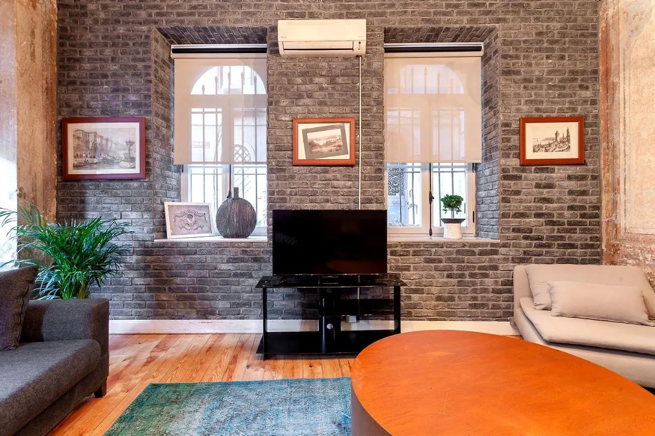 Apartment Origine Rentals Galata L1 Istanbul Turkey